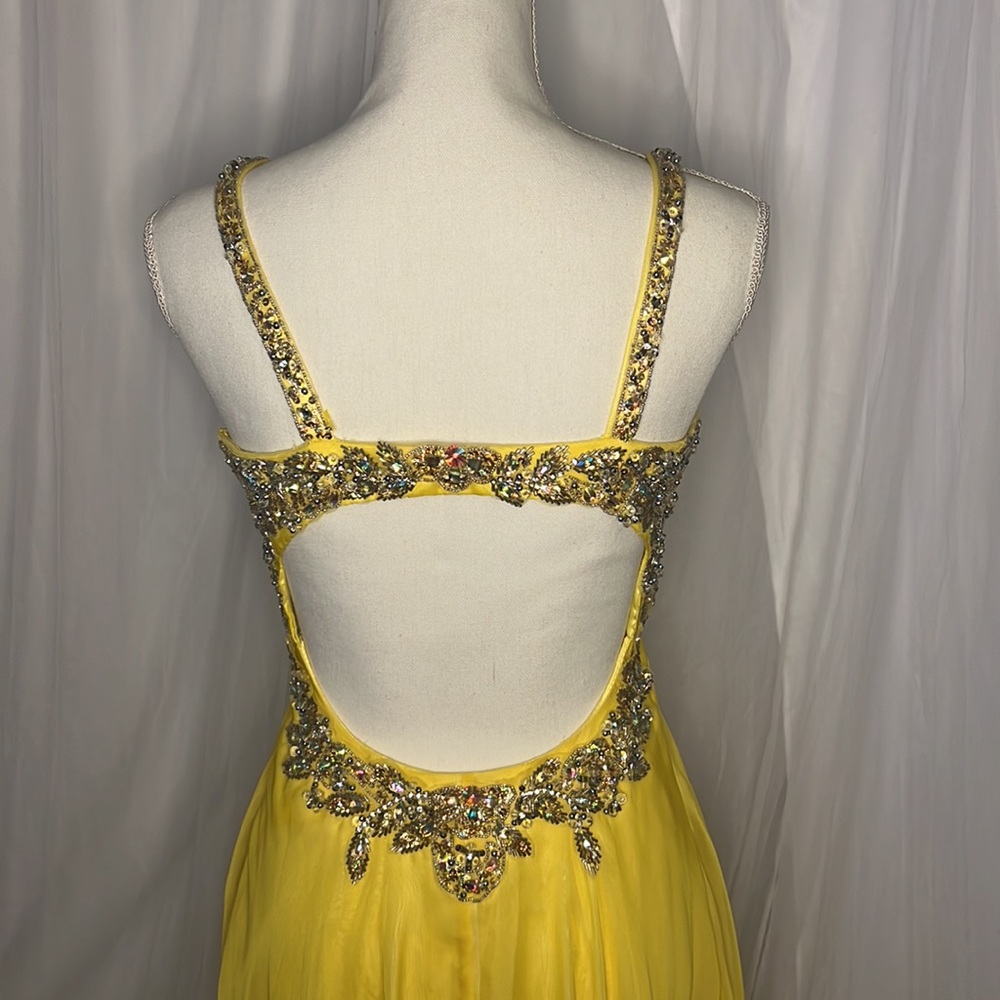 ⭐️FORMAL DRESS⭐️ | Size 5/6 | Yellow - Picture 10 of 13